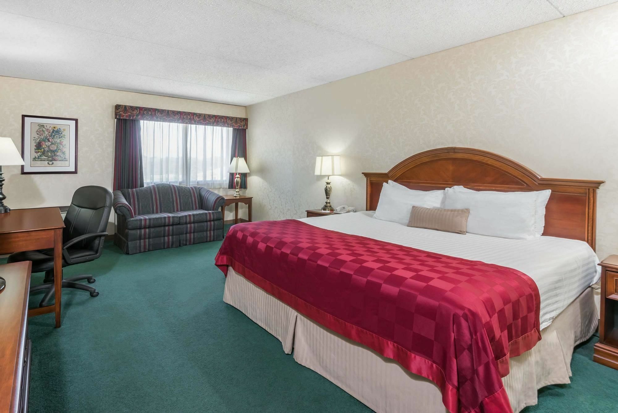 Ramada Plaza By Wyndham Hagerstown Ξενοδοχείο Εξωτερικό φωτογραφία